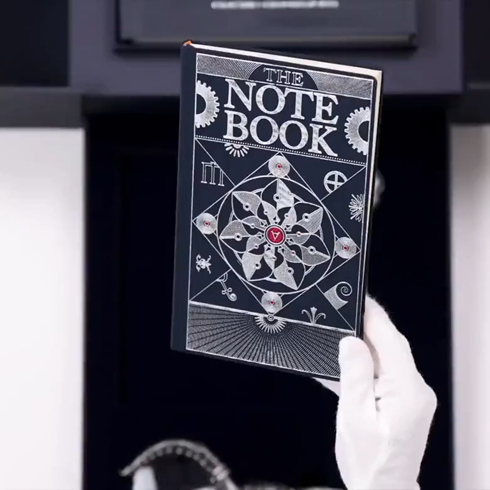 The Book. Luxury Edition Set - Hungry Minds